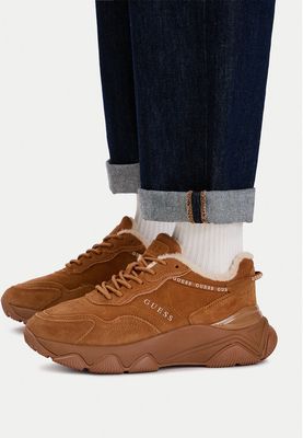 Buty sportowe damskie wiosenne Guess ze sklepu: eobuwie.pl w kategorii: Buty sportowe damskie - zdjęcie WP-EBWP-9KUZS-09B_0000306261808