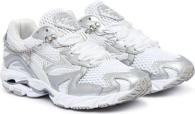 Buty sportowe damskie na wiosnę Mizuno ze sklepu: eobuwie.pl w kategorii: Buty sportowe damskie - zdjęcie WP-EBWP-9KUZS-09B_0000306302099