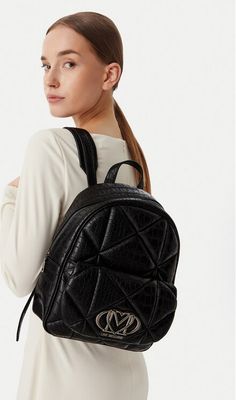 Plecak Love Moschino ze sklepu: eobuwie.pl w kategorii: Plecaki - zdjęcie WP-EBWP-9KUZS-09B_0000306357297