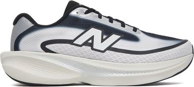 Buty sportowe męskie na wiosnę New Balance ze sklepu: eobuwie.pl w kategorii: Buty sportowe męskie - zdjęcie WP-EBWP-9KUZS-09B_0000306472488