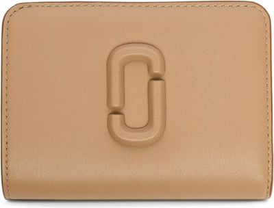 Portfel damski Marc Jacobs ze sklepu: eobuwie.pl w kategorii: Portfele damskie - zdjęcie WP-EBWP-9KUZS-09B_0196611130677
