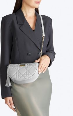 Listonoszka elegancka DeeZee ze sklepu: eobuwie.pl w kategorii: Listonoszki - zdjęcie WP-EBWP-9KUZS-09B_5904862311678