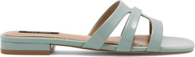 Klapki damskie na lato Nine West ze sklepu: eobuwie.pl w kategorii: Klapki damskie - zdjęcie WP-EBWP-9KUZS-09B_5905588564416