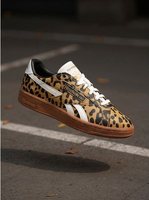 Buty sportowe damskie wiosenne Reebok ze sklepu: eobuwie.pl w kategorii: Buty sportowe damskie - zdjęcie WP-EBWP-9KUZS-09B_5906751186299