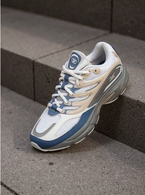 Buty sportowe damskie na wiosnę Reebok ze sklepu: eobuwie.pl w kategorii: Buty sportowe damskie - zdjęcie WP-EBWP-9KUZS-09B_5906751236666