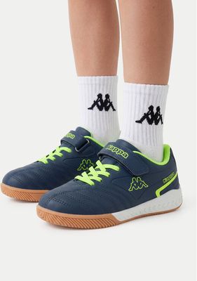 Buty sportowe dziecięce na wiosnę Kappa ze sklepu: eobuwie.pl w kategorii: Buty sportowe dziecięce - zdjęcie WP-EBWP-9KUZS-09B_5906751286999