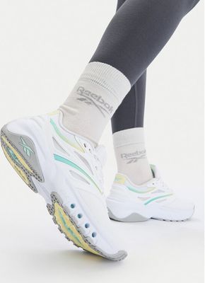 Buty sportowe damskie na wiosnę Reebok ze sklepu: eobuwie.pl w kategorii: Buty sportowe damskie - zdjęcie WP-EBWP-9KUZS-09B_5906751421376