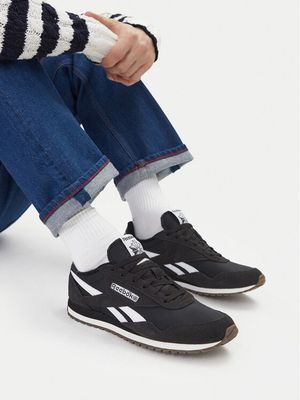 Buty sportowe męskie na jesień Reebok ze sklepu: eobuwie.pl w kategorii: Buty sportowe męskie - zdjęcie WP-EBWP-9KUZS-09B_5906751492352