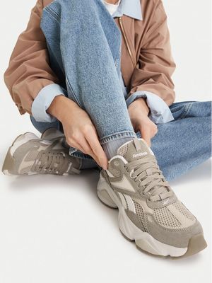Buty sportowe damskie wiosenne Reebok ze sklepu: eobuwie.pl w kategorii: Buty sportowe damskie - zdjęcie WP-EBWP-9KUZS-09B_5906751496152
