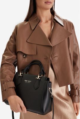 Kuferek elegancki Nine West ze sklepu: eobuwie.pl w kategorii: Kuferki - zdjęcie WP-EBWP-9KUZS-09B_5906751544358