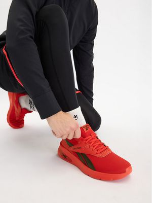 Buty sportowe męskie na wiosnę Reebok ze sklepu: eobuwie.pl w kategorii: Buty sportowe męskie - zdjęcie WP-EBWP-9KUZS-09B_5906751570135