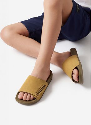 Quiksilver - Klapki dziecięce na lato ze sklepu: eobuwie.pl w kategorii: Klapki dziecięce - zdjęcie WP-EBWP-9KUZS-09B_5906751571828