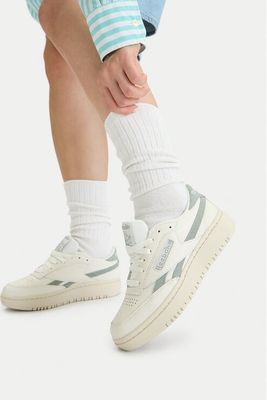Buty sportowe damskie na wiosnę Reebok ze sklepu: eobuwie.pl w kategorii: Buty sportowe damskie - zdjęcie WP-EBWP-9KUZS-09B_5906751590607