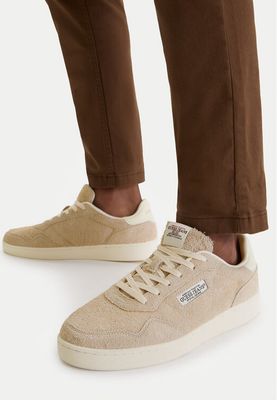 Buty sportowe męskie na wiosnę Guess Jeans ze sklepu: eobuwie.pl w kategorii: Buty sportowe męskie - zdjęcie WP-EBWP-9KUZS-09B_5906751657256