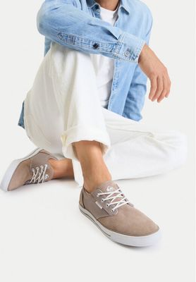 Trampki męskie wiosenne Quiksilver ze sklepu: eobuwie.pl w kategorii: Trampki męskie - zdjęcie WP-EBWP-9KUZS-09B_5906751676189