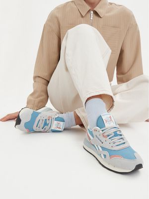 Reebok - Buty sportowe damskie wiosenne ze sklepu: eobuwie.pl w kategorii: Buty sportowe damskie - zdjęcie WP-EBWP-9KUZS-09B_5906751844359