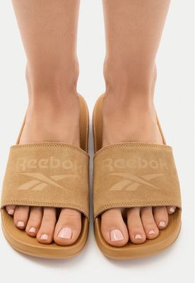 Klapki damskie na lato Reebok ze sklepu: eobuwie.pl w kategorii: Klapki damskie - zdjęcie WP-EBWP-9KUZS-09B_5906751857656