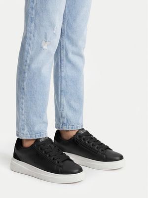 Buty sportowe dziecięce na jesień Guess ze sklepu: eobuwie.pl w kategorii: Buty sportowe dziecięce - zdjęcie WP-EBWP-9KUZS-09B_5906751887141