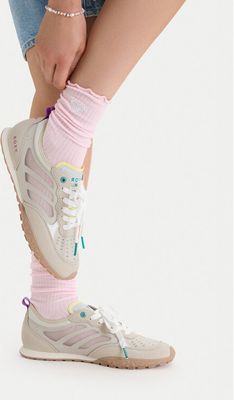 Buty sportowe damskie na wiosnę ROXY ze sklepu: eobuwie.pl w kategorii: Buty sportowe damskie - zdjęcie WP-EBWP-9KUZS-09B_5906751911143