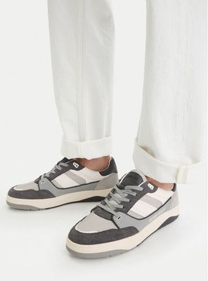 Buty sportowe męskie wiosenne Guess Jeans ze sklepu: eobuwie.pl w kategorii: Buty sportowe męskie - zdjęcie WP-EBWP-9KUZS-09B_5906751955642