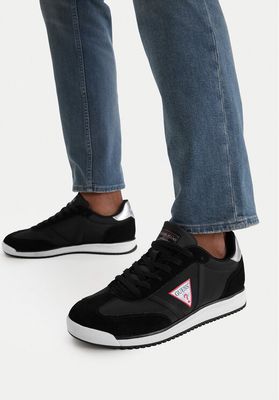 Buty sportowe męskie wiosenne Guess Jeans ze sklepu: eobuwie.pl w kategorii: Buty sportowe męskie - zdjęcie WP-EBWP-9KUZS-09B_5906751997161