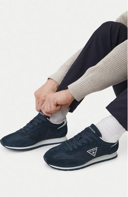 Buty sportowe męskie Guess Jeans ze sklepu: eobuwie.pl w kategorii: Buty sportowe męskie - zdjęcie WP-EBWP-9KUZS-09B_5907964004141