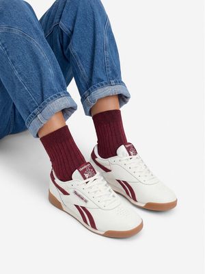 Buty sportowe damskie na wiosnę Reebok ze sklepu: eobuwie.pl w kategorii: Buty sportowe damskie - zdjęcie WP-EBWP-9KUZS-09B_5907964108481