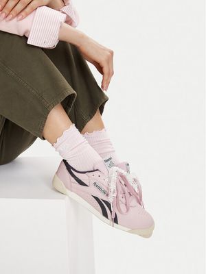 Reebok - Buty sportowe damskie wiosenne ze sklepu: eobuwie.pl w kategorii: Buty sportowe damskie - zdjęcie WP-EBWP-9KUZS-09B_5907964344209