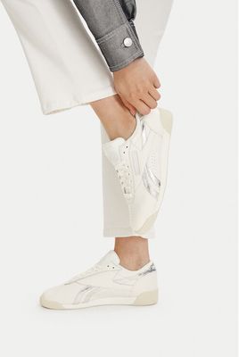 Reebok - Buty sportowe damskie na wiosnę ze sklepu: eobuwie.pl w kategorii: Buty sportowe damskie - zdjęcie WP-EBWP-9KUZS-09B_5907964344315