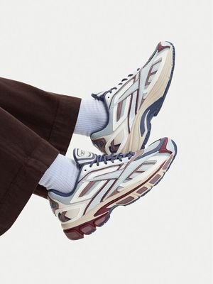 Buty sportowe damskie na wiosnę Reebok ze sklepu: eobuwie.pl w kategorii: Buty sportowe damskie - zdjęcie WP-EBWP-9KUZS-09B_5907964490647