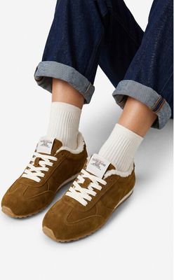 Buty sportowe damskie na wiosnę Guess Jeans ze sklepu: eobuwie.pl w kategorii: Buty sportowe damskie - zdjęcie WP-EBWP-9KUZS-09B_5907964515043