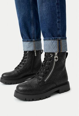 Buty zimowe dziecięce sznurowane Guess ze sklepu: eobuwie.pl w kategorii: Buty zimowe dziecięce