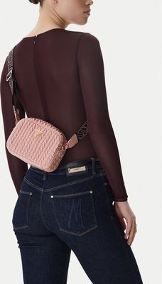 Guess - Listonoszka elegancka ze sklepu: eobuwie.pl w kategorii: Listonoszki - zdjęcie WP-EBWP-9KUZS-09B_7621806538523