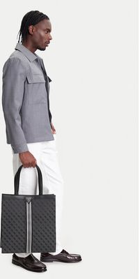 Shopper bag wakacyjna Guess ze sklepu: eobuwie.pl w kategorii: Torby Shopper bag - zdjęcie WP-EBWP-9KUZS-09B_7628907527470