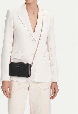 Kopertówka elegancka Calvin Klein Jeans ze sklepu: eobuwie.pl w kategorii: Kopertówki - zdjęcie WP-EBWP-9KUZS-09B_8719849878290