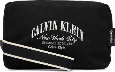 Kosmetyczka Calvin Klein ze sklepu: eobuwie.pl w kategorii: Kosmetyczki - zdjęcie WP-EBWP-9KUZS-09B_8721223895687