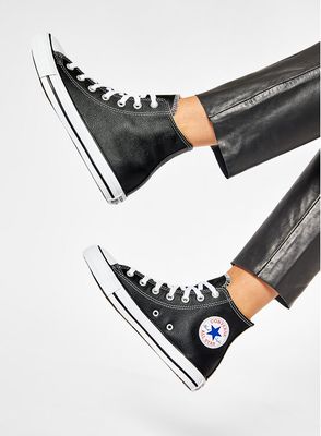 Trampki męskie na wiosnę Converse ze sklepu: MODIVO w kategorii: Trampki męskie - zdjęcie WP-EBWP-BKLVO-LN0_0000004042457