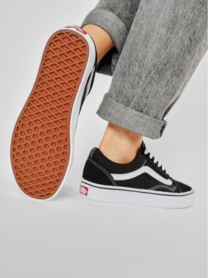 Trampki damskie na wiosnę Vans ze sklepu: MODIVO w kategorii: Trampki damskie - zdjęcie WP-EBWP-BKLVO-LN0_0000197850310