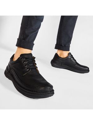 Półbuty męskie jesienne Clarks ze sklepu: MODIVO w kategorii: Półbuty męskie - zdjęcie WP-EBWP-BKLVO-LN0_0000201390696