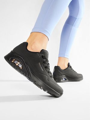 Buty sportowe damskie na wiosnę Skechers ze sklepu: MODIVO w kategorii: Buty sportowe damskie - zdjęcie WP-EBWP-BKLVO-LN0_0000206866998