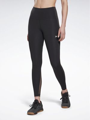 Reebok - Spodnie damskie sportowe ze sklepu: MODIVO w kategorii: Spodnie damskie - zdjęcie WP-EBWP-BKLVO-LN0_0000209984224