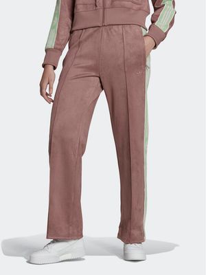 Spodnie damskie sportowe wiosenne adidas ze sklepu: MODIVO w kategorii: Spodnie damskie - zdjęcie WP-EBWP-BKLVO-LN0_0000300800133