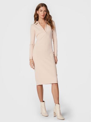 Sukienka casual Guess ze sklepu: MODIVO w kategorii: Sukienki - zdjęcie WP-EBWP-BKLVO-LN0_0000300948392