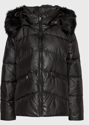 Kurtka damska Calvin Klein Curve ze sklepu: MODIVO w kategorii: Kurtki damskie - zdjęcie WP-EBWP-BKLVO-LN0_0000301145677