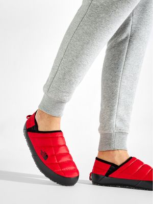 Kapcie męskie zimowe The North Face ze sklepu: MODIVO w kategorii: Kapcie męskie - zdjęcie WP-EBWP-BKLVO-LN0_0000301253563
