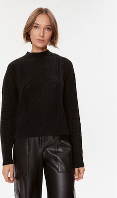 Sweter damski casual Guess ze sklepu: MODIVO w kategorii: Swetry damskie - zdjęcie WP-EBWP-BKLVO-LN0_0000303021641