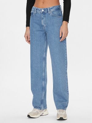 Jeansy damskie w miejskim stylu na wiosnę Calvin Klein Jeans ze sklepu: MODIVO w kategorii: Jeansy damskie - zdjęcie WP-EBWP-BKLVO-LN0_0000303113926