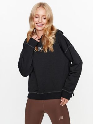 Bluza damska sportowa New Balance ze sklepu: MODIVO w kategorii: Bluzy damskie - zdjęcie WP-EBWP-BKLVO-LN0_0000303176389