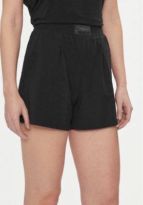 Szorty casual Calvin Klein Underwear ze sklepu: MODIVO w kategorii: Szorty - zdjęcie WP-EBWP-BKLVO-LN0_0000303406349