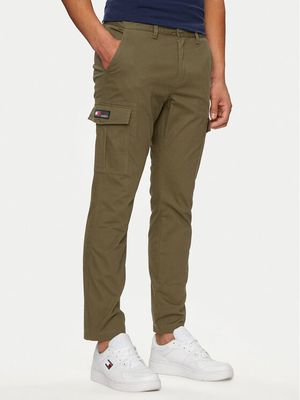 Spodnie męskie jesienne Tommy Jeans ze sklepu: MODIVO w kategorii: Spodnie męskie - zdjęcie WP-EBWP-BKLVO-LN0_0000303420468